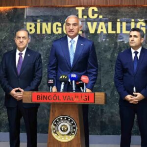 bakan ersoy turizm alaninda da ulkemizde buyuk bir devrim gerceklestirip turizmi ilk kez stratejik bir sektor ilan ettik Rrnr9d1i