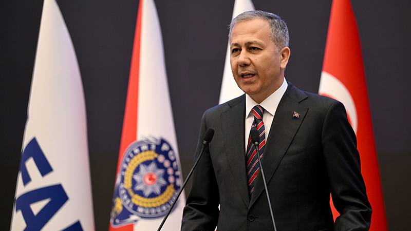 bakan yerlikaya motosikletli cetelere karsi ozel birim kuruldugunu duyurdu sucta kibirlenenlerin kibirlerini kiracagiz u7vaHbpJ