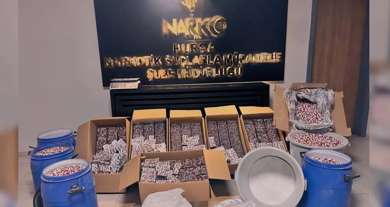 bursada uyusturucu operasyonu 300 bin hap ele gecirildi HpCCY4aH