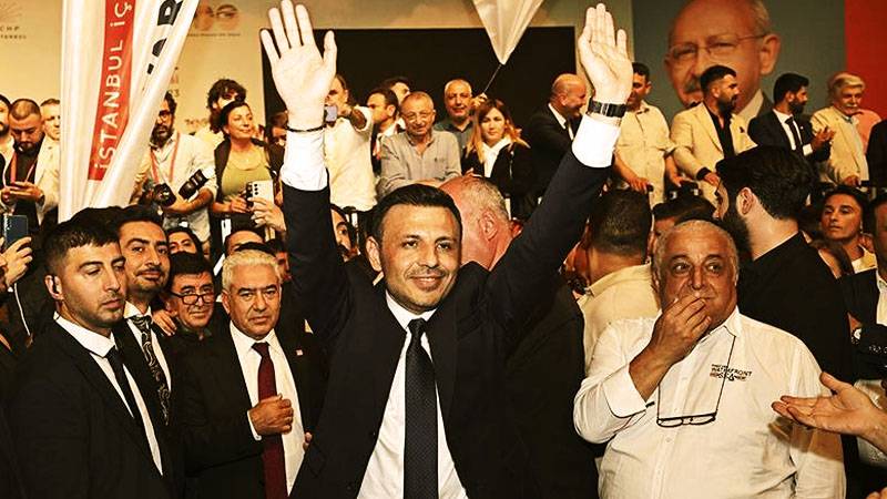 eski cumhuriyet bassavcisi cihaner davalar secimden iki yil sonra acilmis kovusturma yapilamaz tedbir verilmesi inanilmaz yEZ7gwr8