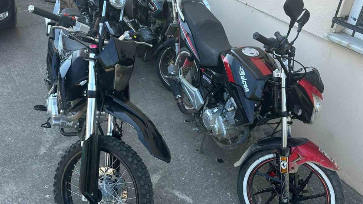 uc ayda 197 motosiklet denetlendi 45ine 453 bin lira ceza kesildi zf244KRJ