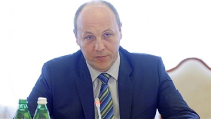 ukrayna siyasetinin onde gelen isimlerinden andriy parubiy silahli saldirida olduruldu TEJFBkaJ