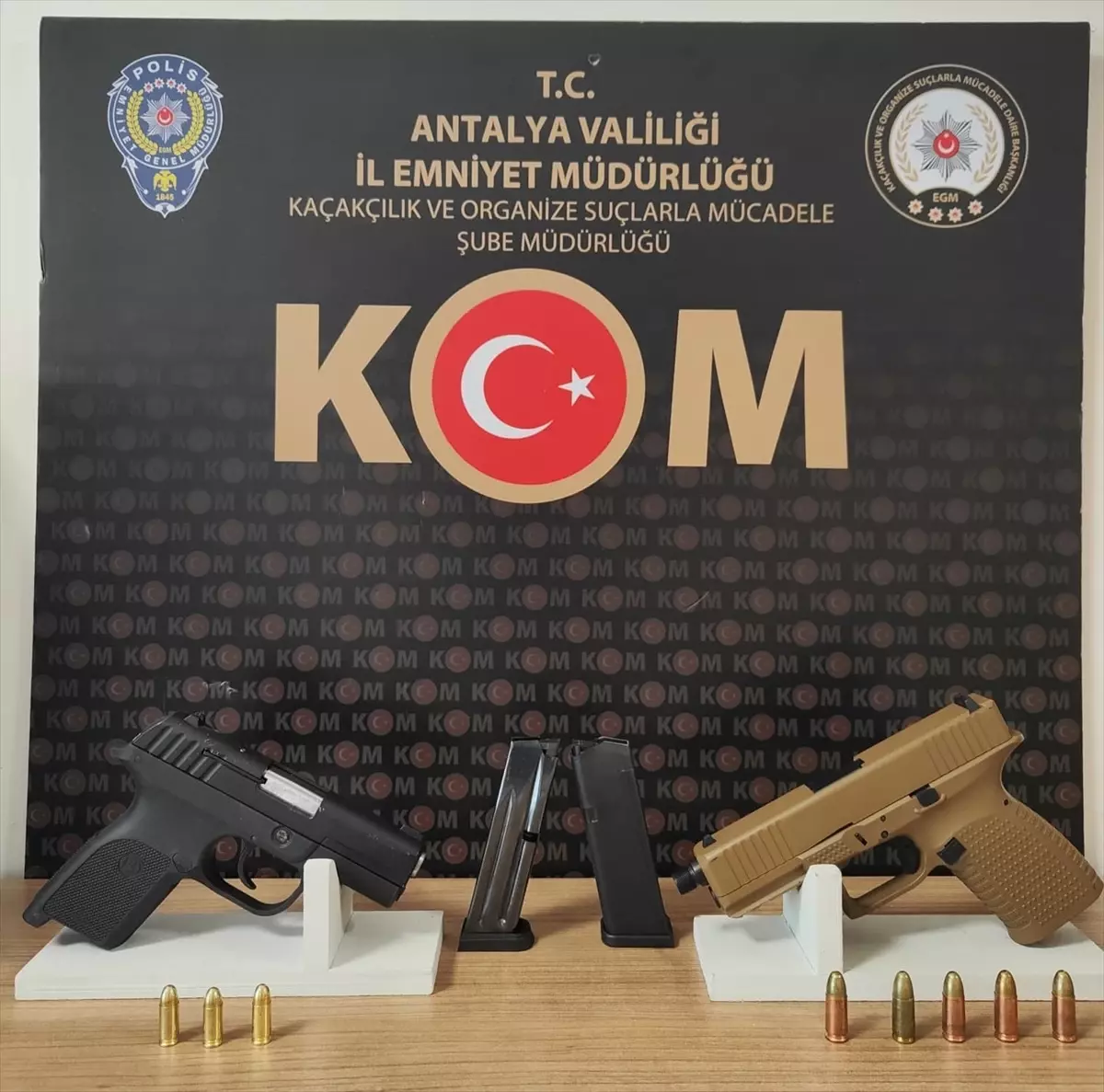 antalyada silahli operasyon 5 tutuklama nykziV1n.jpg