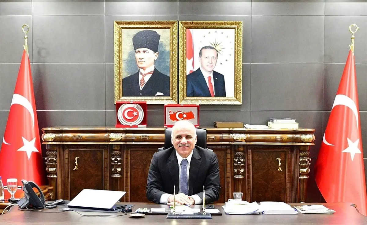 diyarbakir valisi zorluogludan 29 ekim cumhuriyet bayrami mesaji hI1bbSzR.jpg