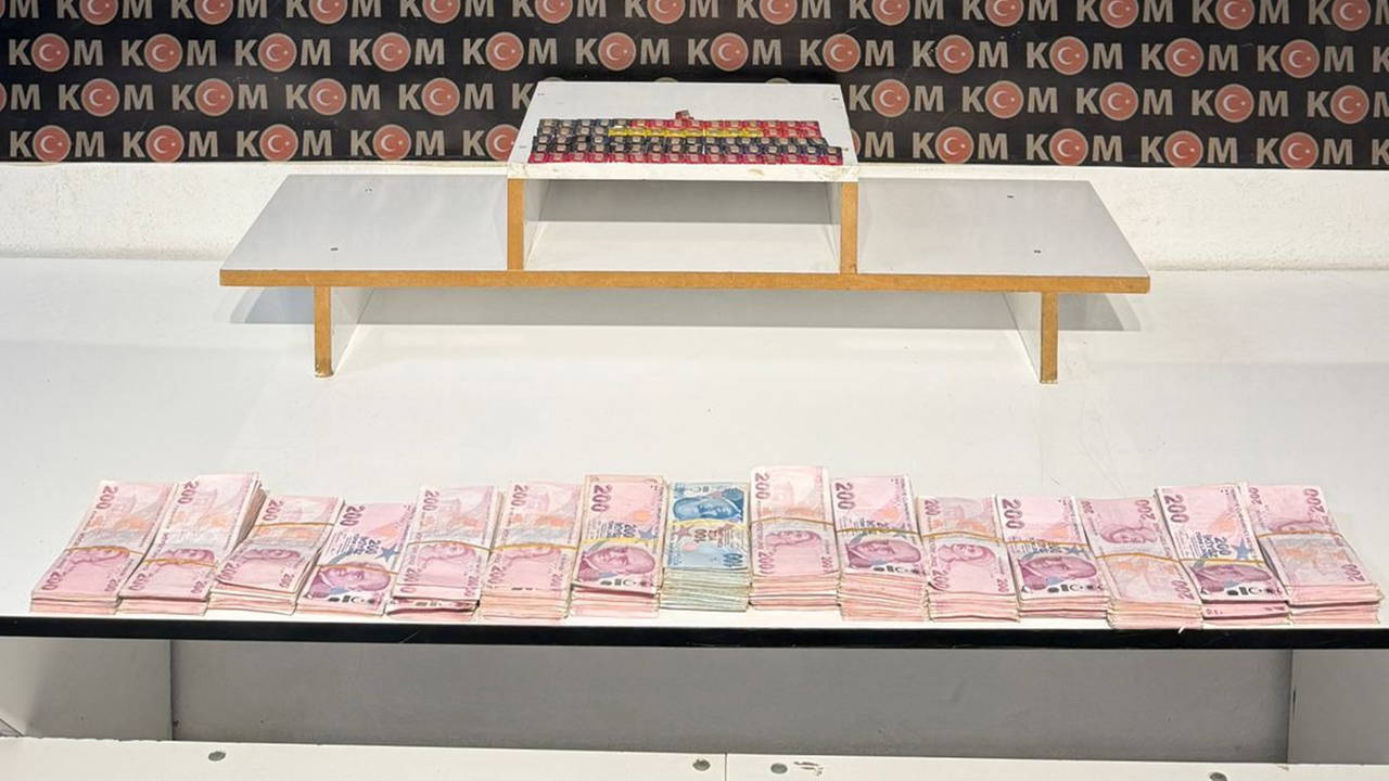 igdirda sahte altin operasyonu ayni aileden 3 kisi sucustu yakalandi JZ1F356h.jpg