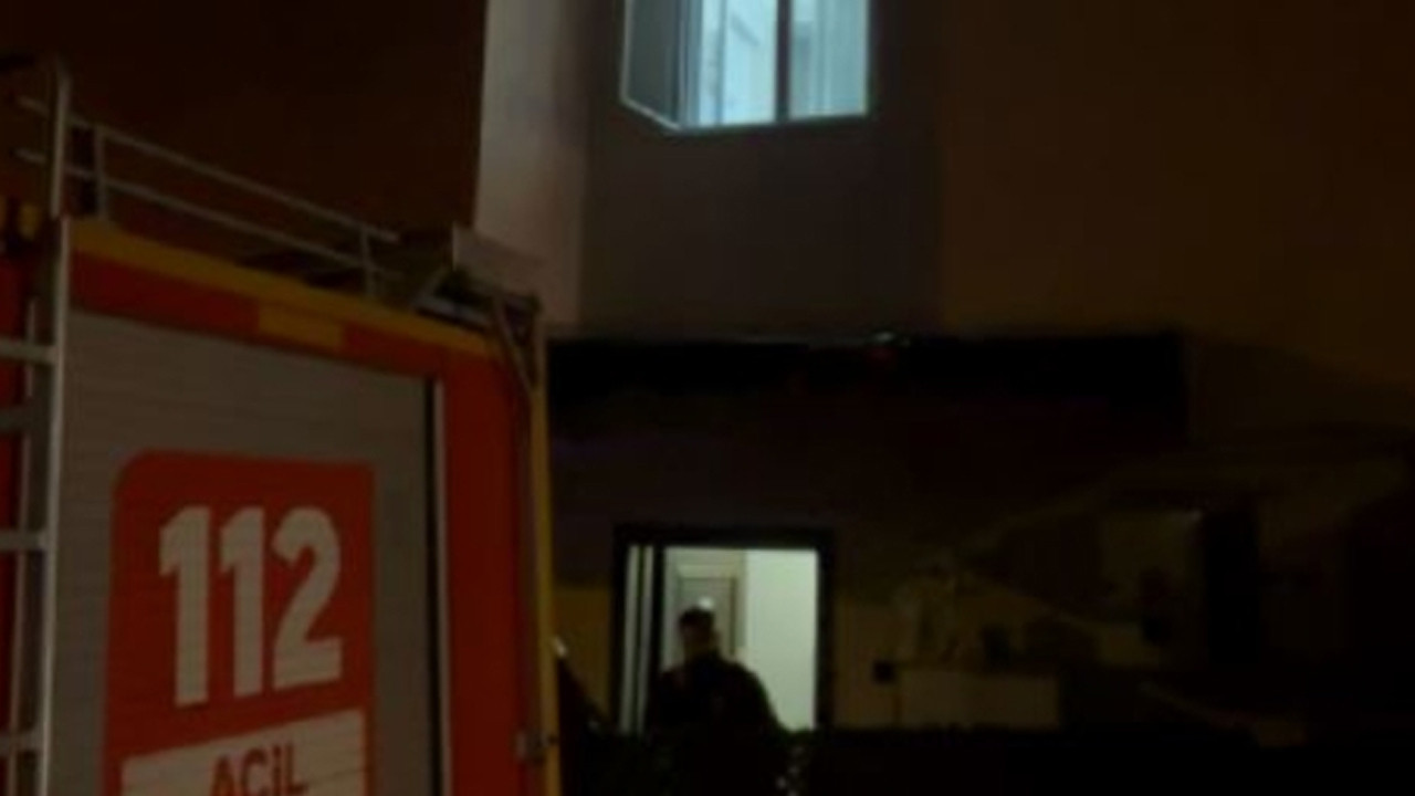 Elektrikli Sobadan Kaynaklanan Yangında Anne ve 6 Aylık Bebeği Dumandan Etkilendi