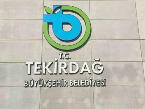 Baskanin adini kullanip para istiyorlar belediyeden acil uyari SLyWpwIF